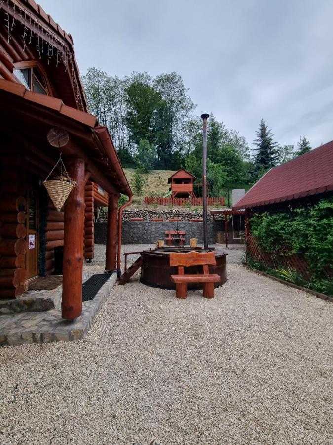 Cazare Casa Suw Toplita Magherus Buitenkant foto